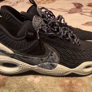 Nike Cosmic Unity ‘Green Glow’